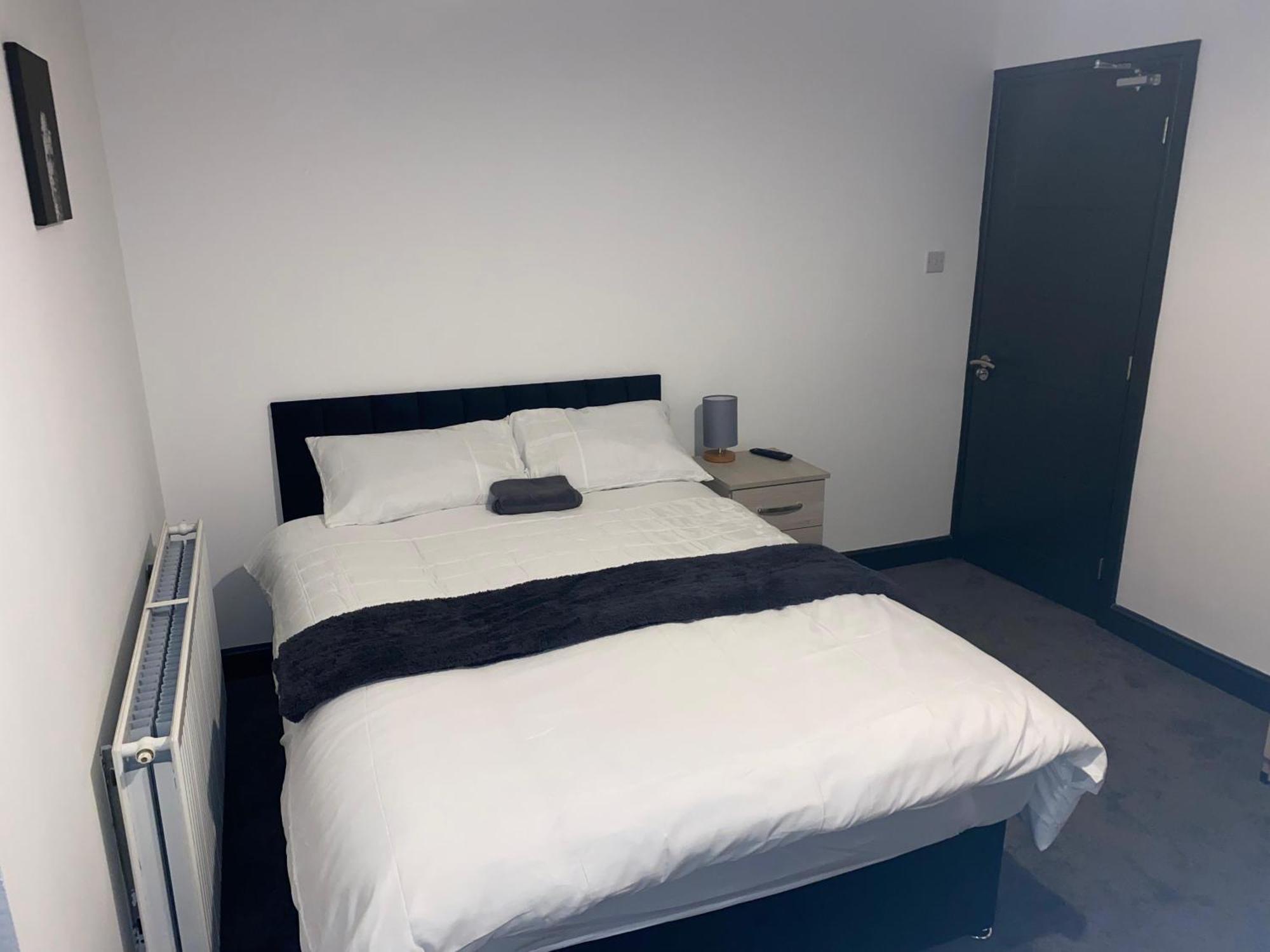 Houghton Guest House 2 Stoke-on-Trent ภายนอก รูปภาพ